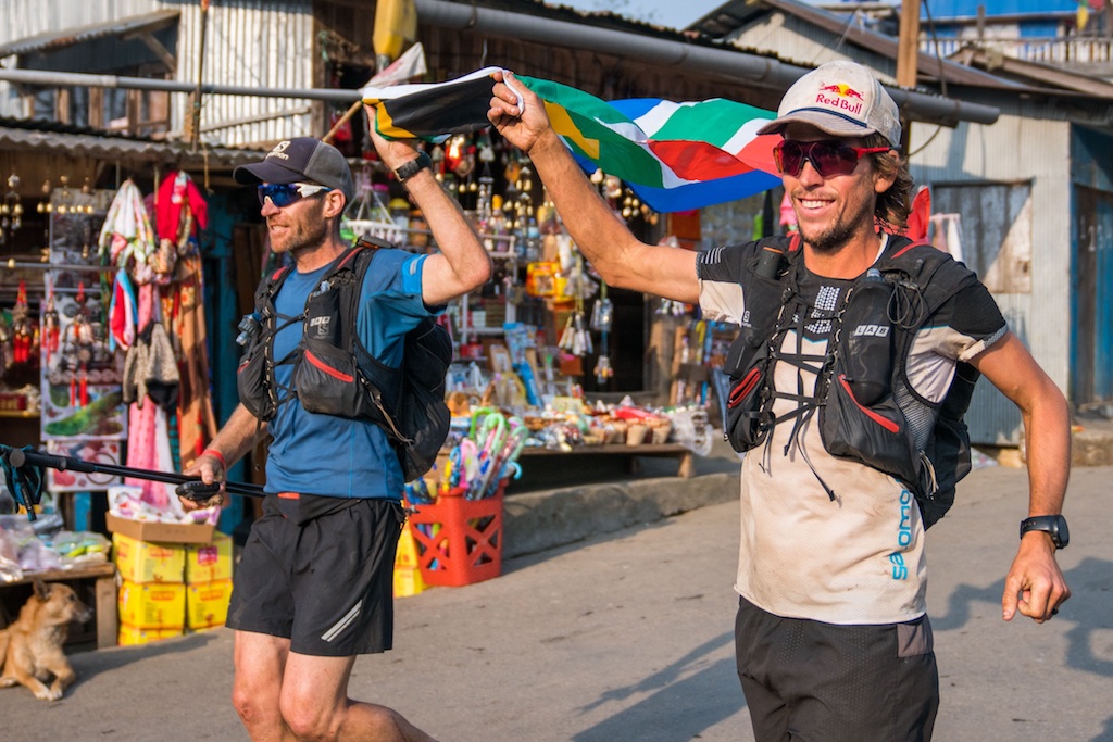 Ryan Sandes e Ryno Grieselh: record nel "Great Himalaya Trail"