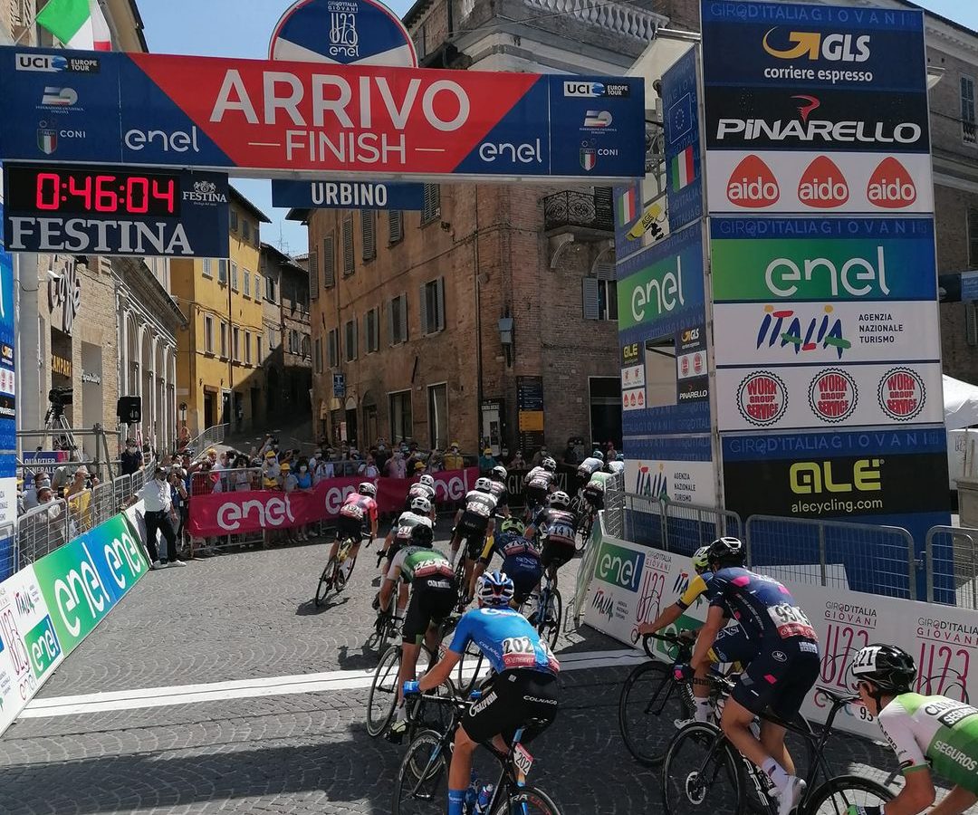 La prima tappa del Giro Under 23 allo spagnolo Ropero Molina.
