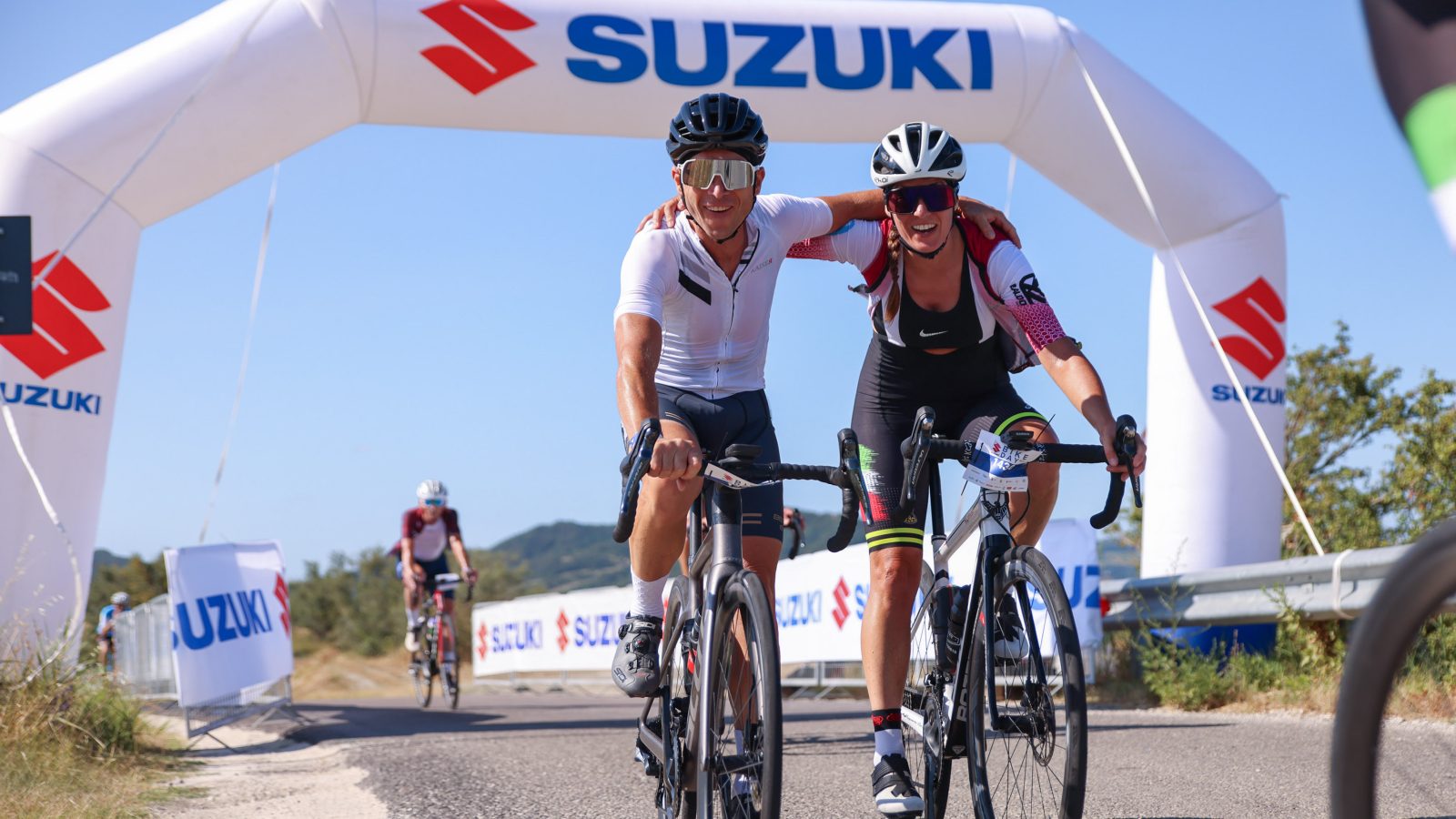 Suzuki Bike Day: pedalare con i campioni fa del bene