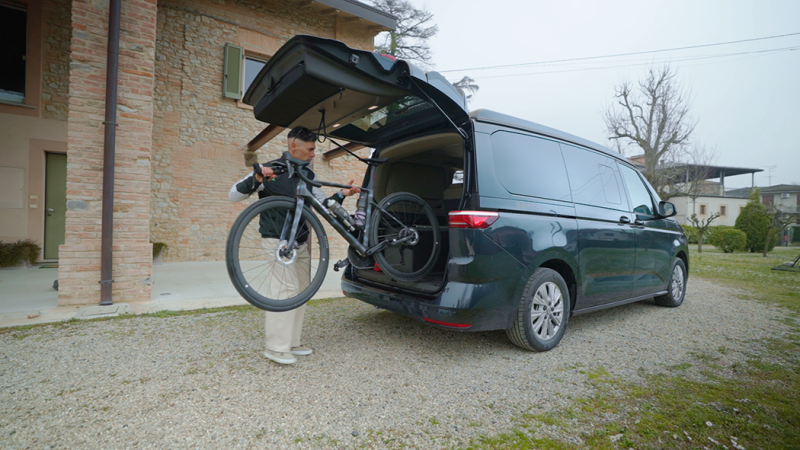 Versatile, spazioso, tecnologico: test Volkswagen California Beach Camper