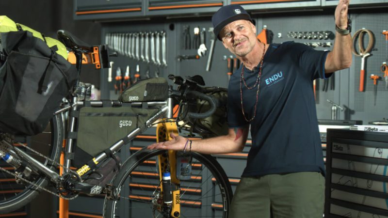 Si può trasformare una bici da gara in una da bikepacking?