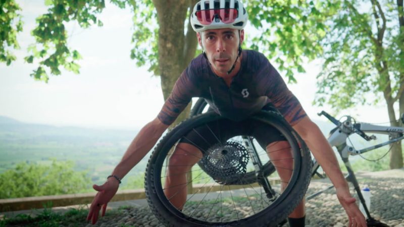 Come cambiare la camera d’aria in 5 mosse semplici