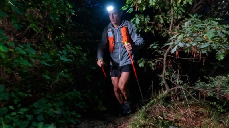 Trail running notturno: come allenarti in sicurezza (e divertirti di più)