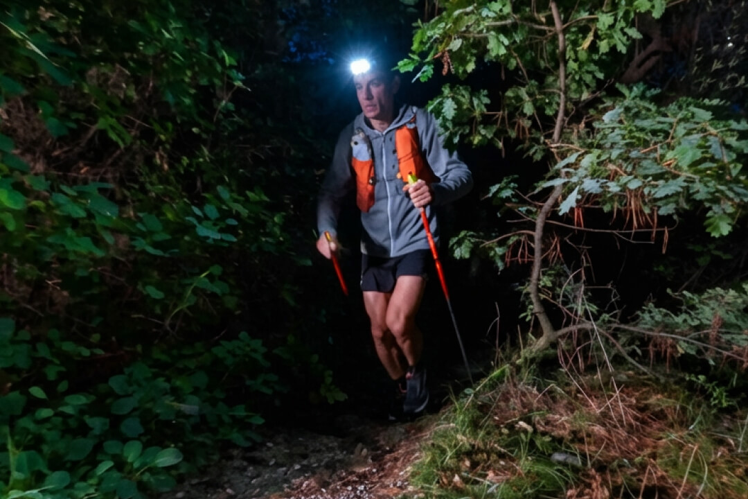 Trail running notturno: come allenarti in sicurezza (e divertirti di più)