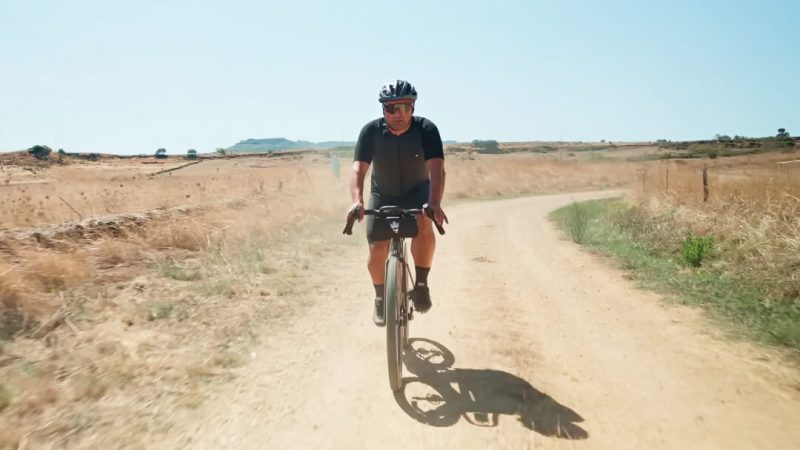 Sai cosa puoi scoprire pedalando 100 km in Sardegna? | P.2