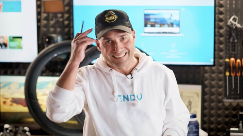 Quale strumentazione ti fa davvero migliorare in bici (e cosa è solo un extra)?