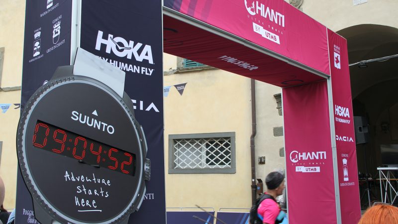 Chianti Ultra Trail 2026: Suunto accende la sfida tra i vigneti della Toscana