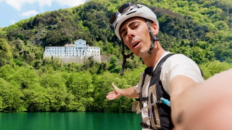 80 km in bici su un vulcano: alla scoperta della Basilicata segreta