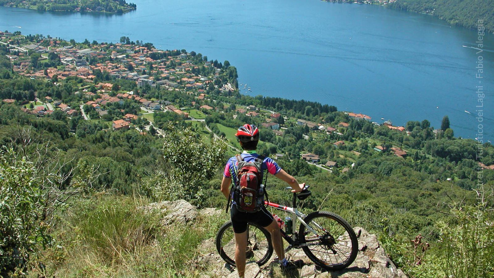 Il Piemonte in bici: alla scoperta del Distretto Turistico dei Laghi